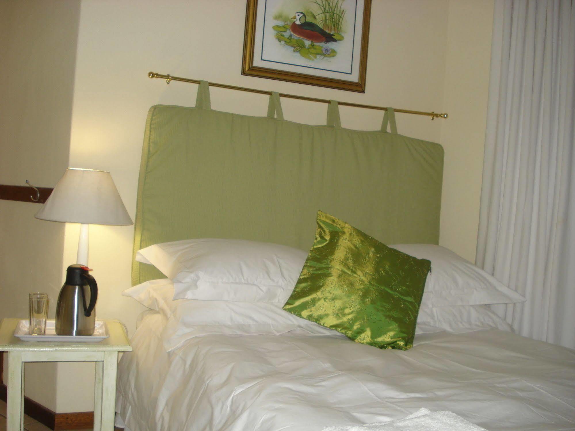 The Guest House Pongola Exterior photo